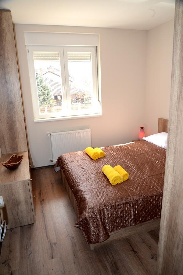 "Sonja Apartman" Jagodina Exterior foto