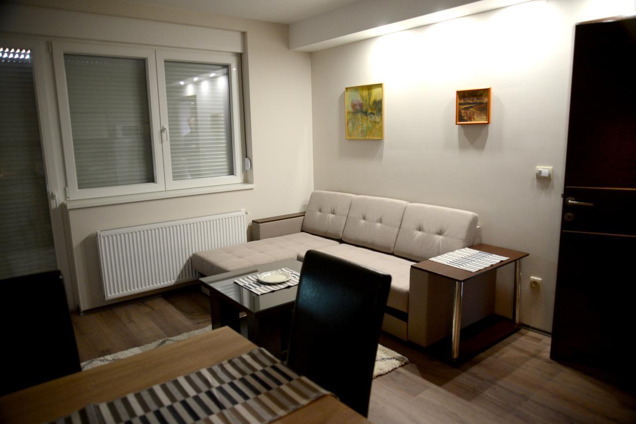 "Sonja Apartman" Jagodina Exterior foto
